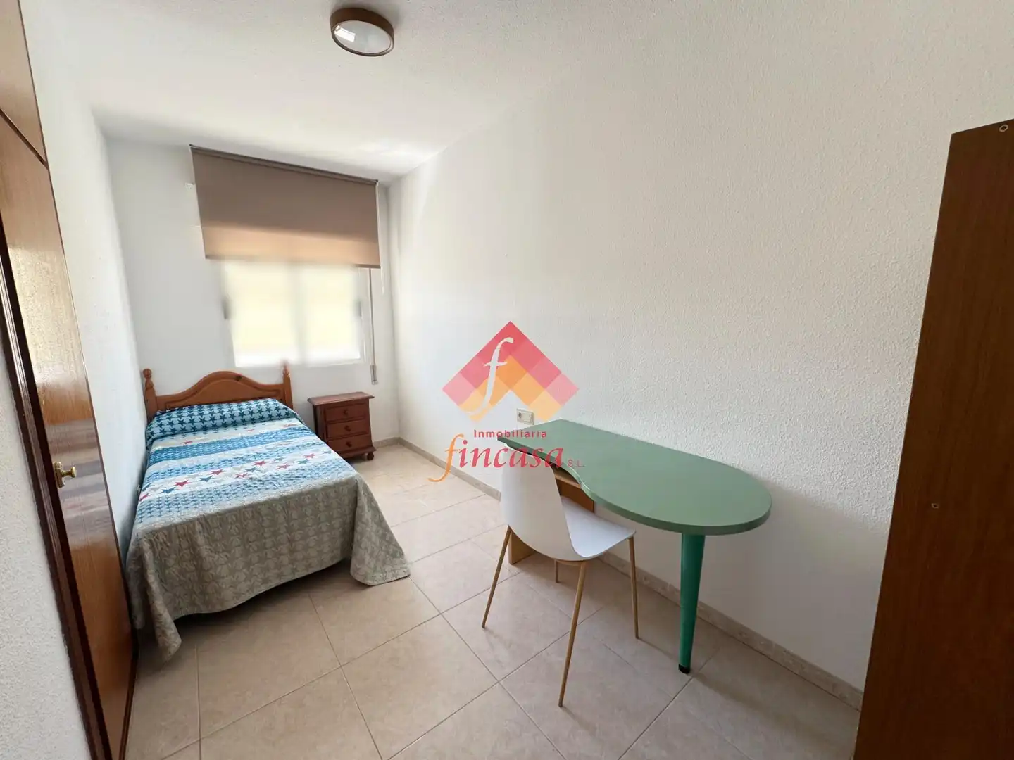 Habitación de Piso de alquiler en Ronda con Amueblado