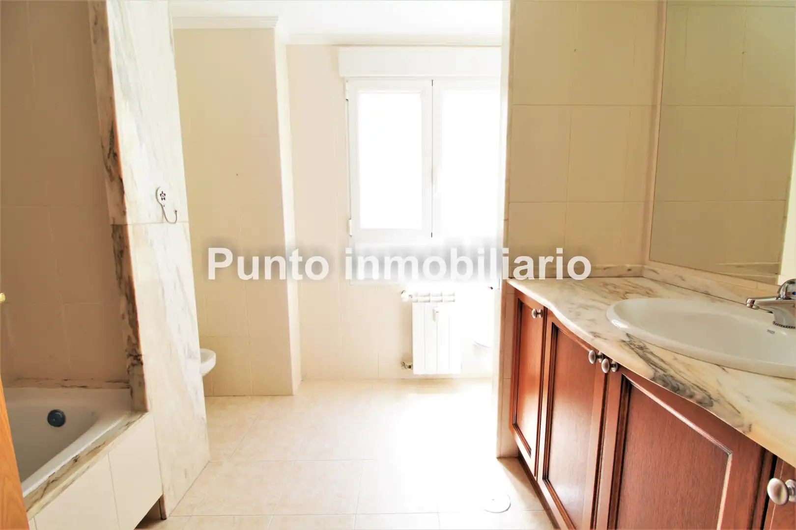 Flat with lift to rent in Calle Marina de Escobar, imagen 26