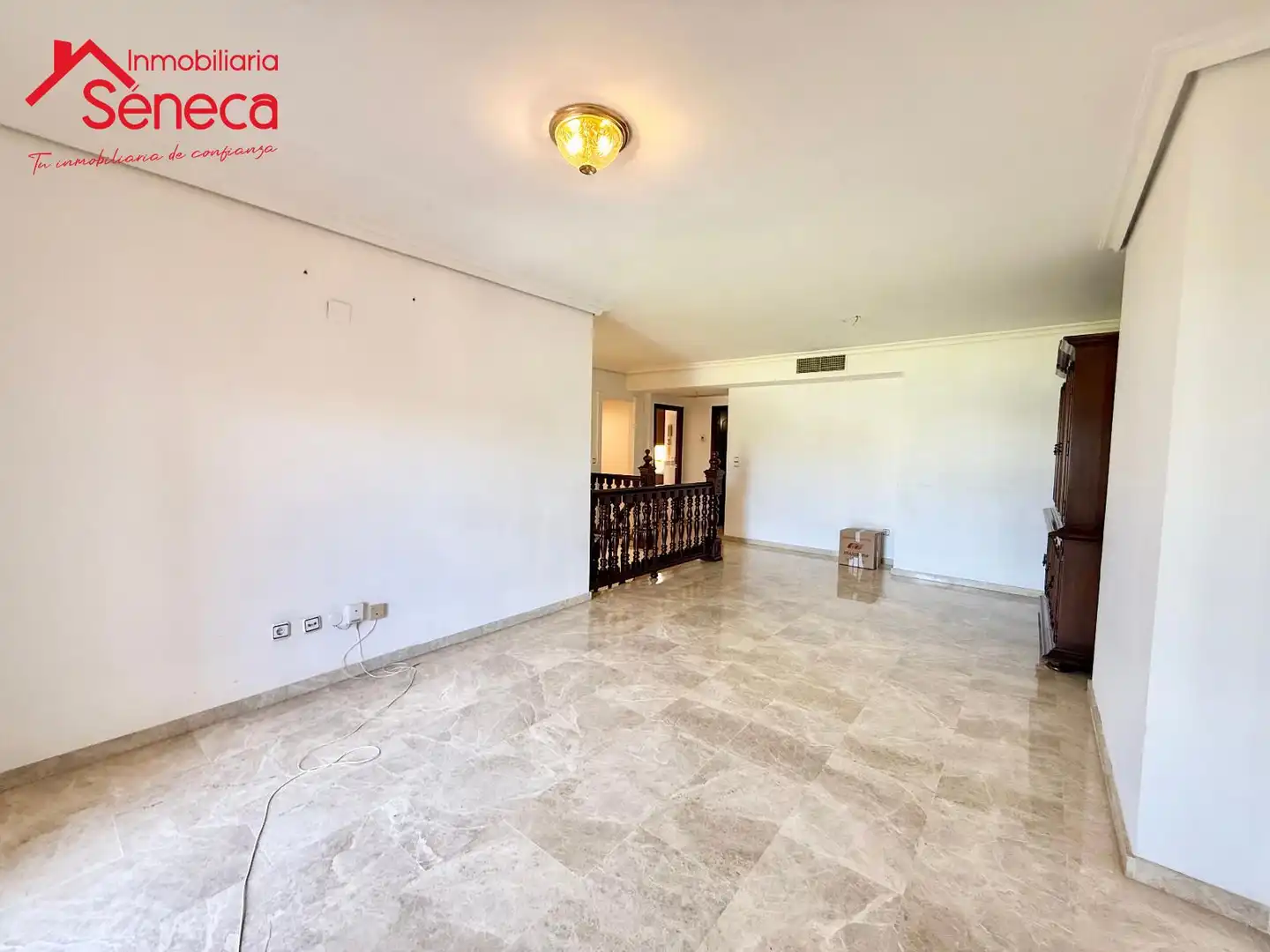Sala d'estar de Dúplex en venda en Córdoba amb Aire condicionat, Calefacció i Terrassa