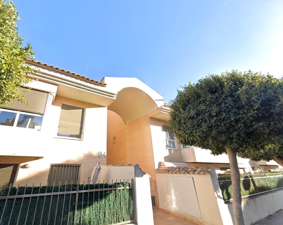 Vista exterior de Àtic en venda en Picanya