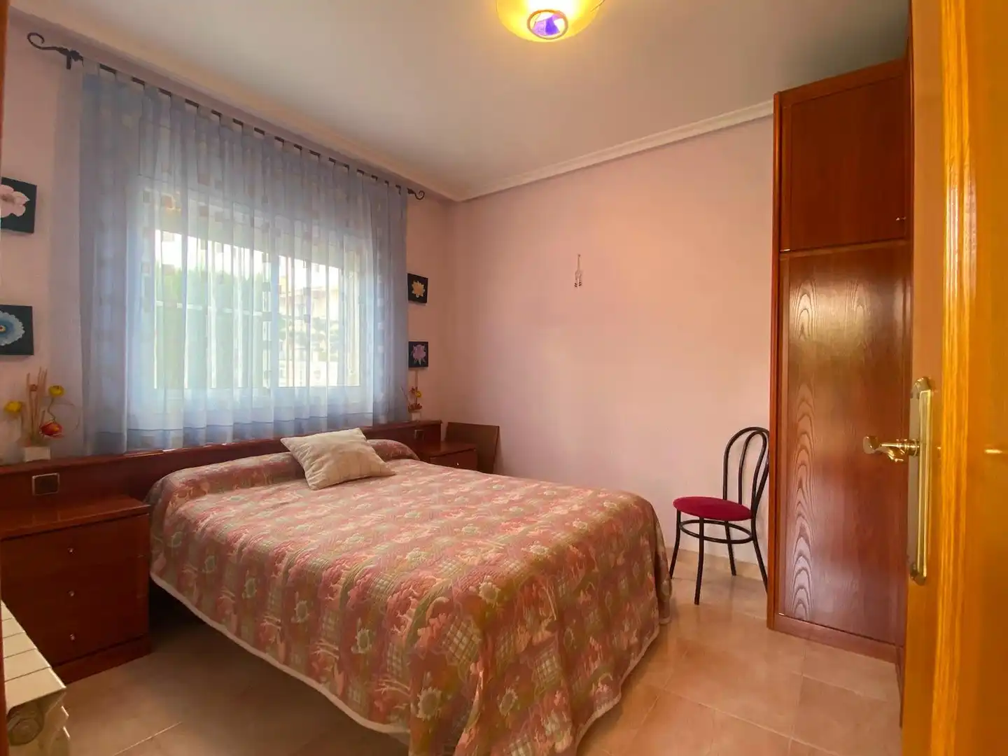 Dormitori de Casa o xalet en venda en Esparreguera amb Jardí privat, Terrassa i Balcó