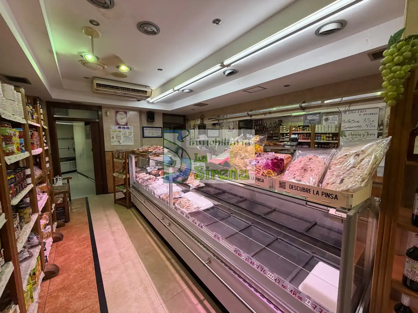 Business premises for transfer in Calle Eladio Laredo 4, imagen 6