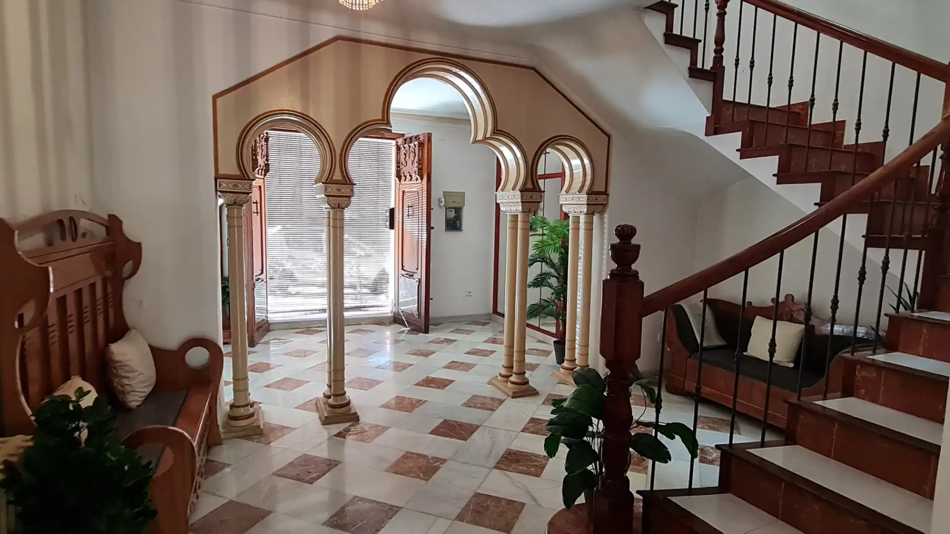 Houses for sale in Aspe  with Air Conditioner, Heating and Private garden