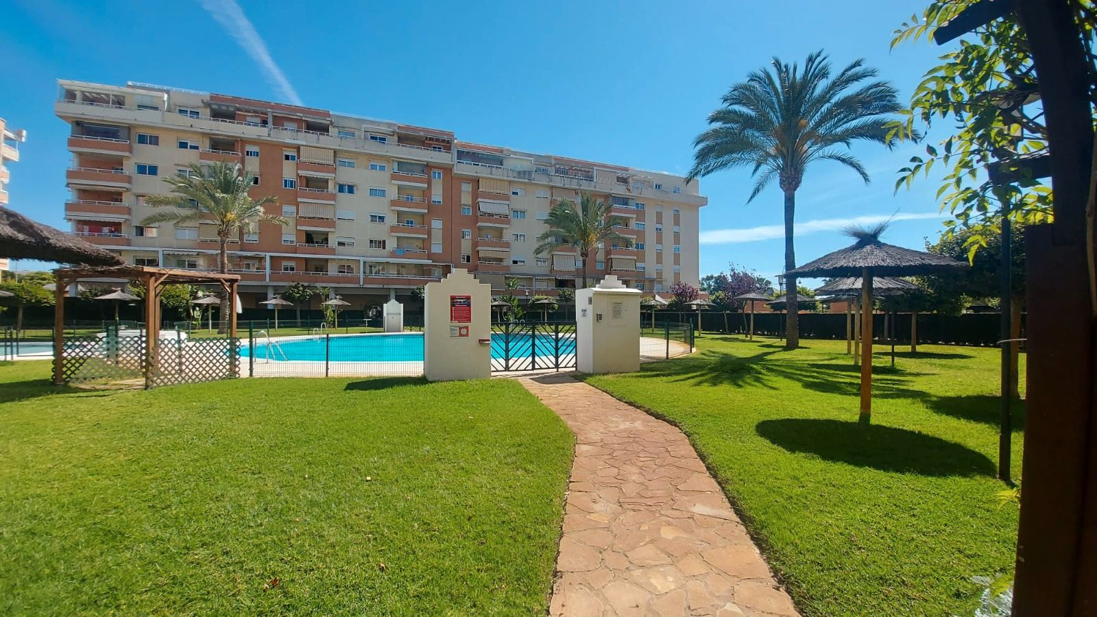 Flat to rent in Calle Navarro Ledesma, El Cónsul - Ciudad Universitaria - El Romeral