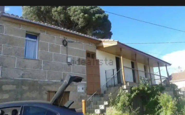 Exterior view of Houses for sale in Ourense Capital   with Terrace and Storage room