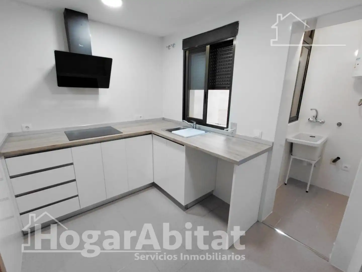 Flat with lift for sale in Calle JUAN DE JUANES, imagen 4