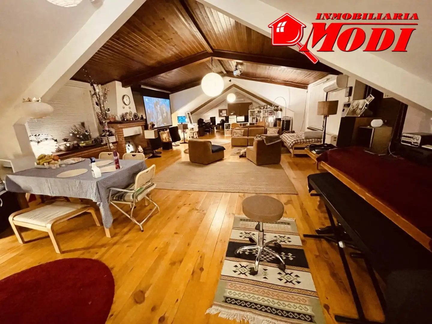 Wohnzimmer von Country house zum Verkauf in Santa Fe mit Klimaanlage, Heizung und Privatgarten
