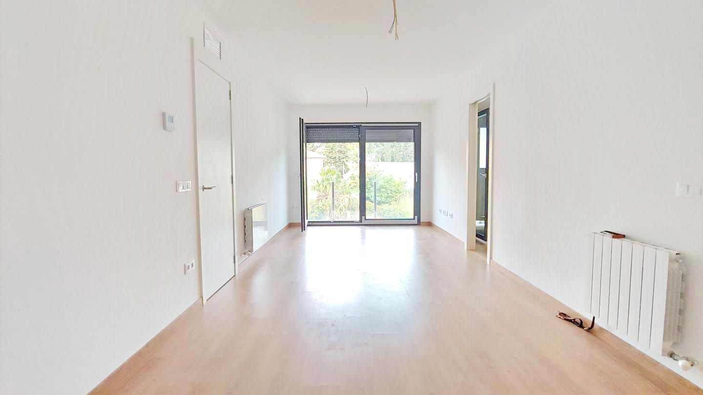 Sala d'estar de Pis de lloguer en Cabrera de Mar amb Aire condicionat, Calefacció i Parquet