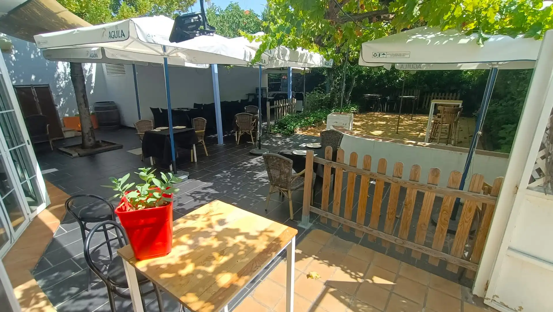 Terraza de Local en traspaso en Guadalajara con Aire acondicionado, Calefacción y Terraza
