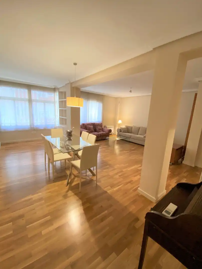 Sala d'estar de Pis de lloguer en Murcia amb Aire condicionat i Calefacció