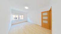 Flat to rent in Santa Coloma de Gramenet  with Oven and Pets allowed