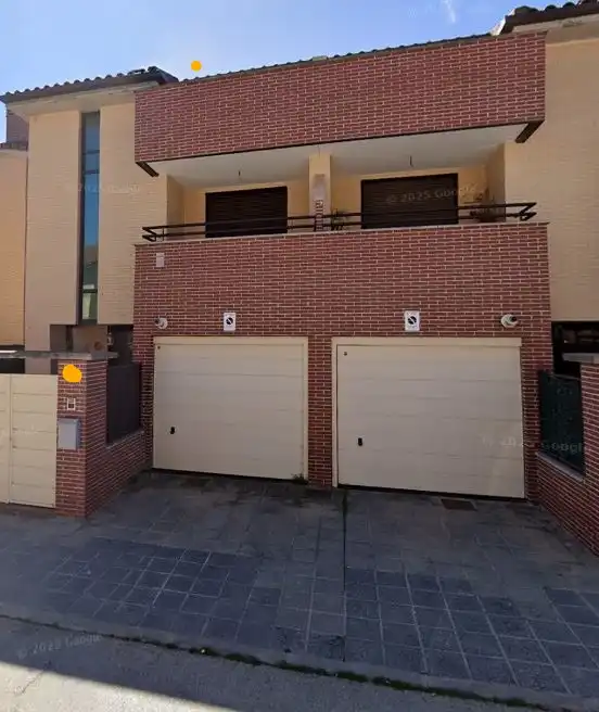Casa en venda a Marchamalo
