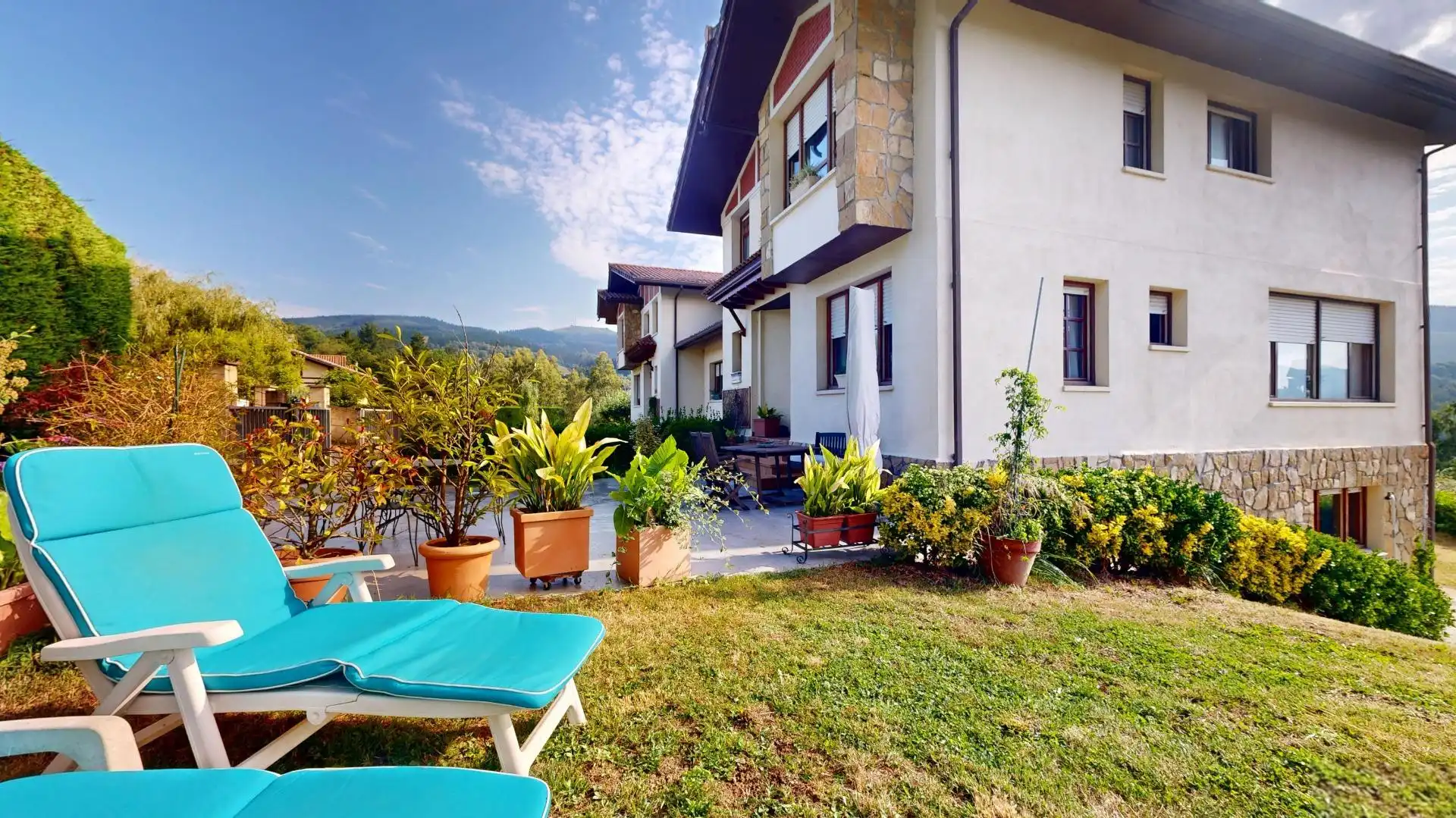 Terraza de Casa adosada en venta en Zalla  con Calefacción, Jardín privado y Terraza