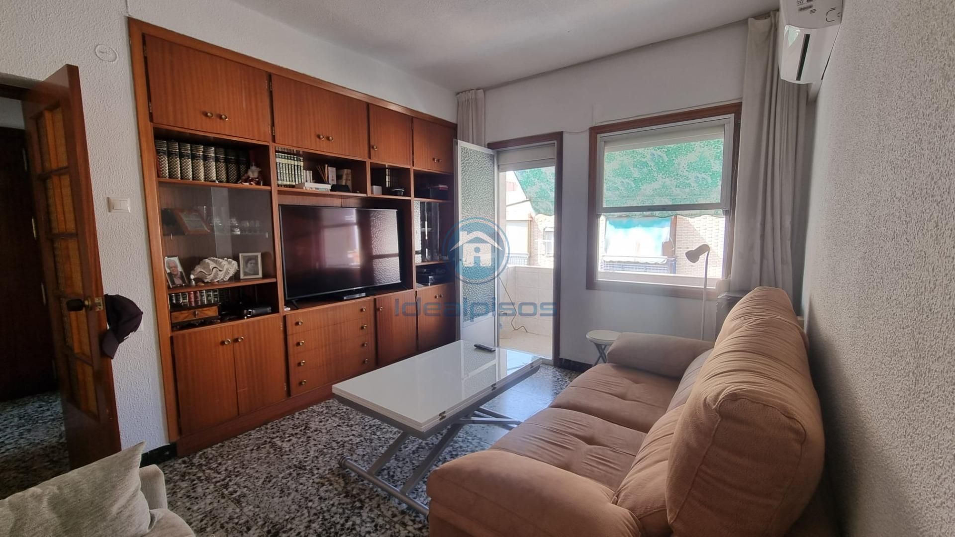 Sala d'estar de Pis en venda en Alicante / Alacant amb Aire condicionat i Balcó
