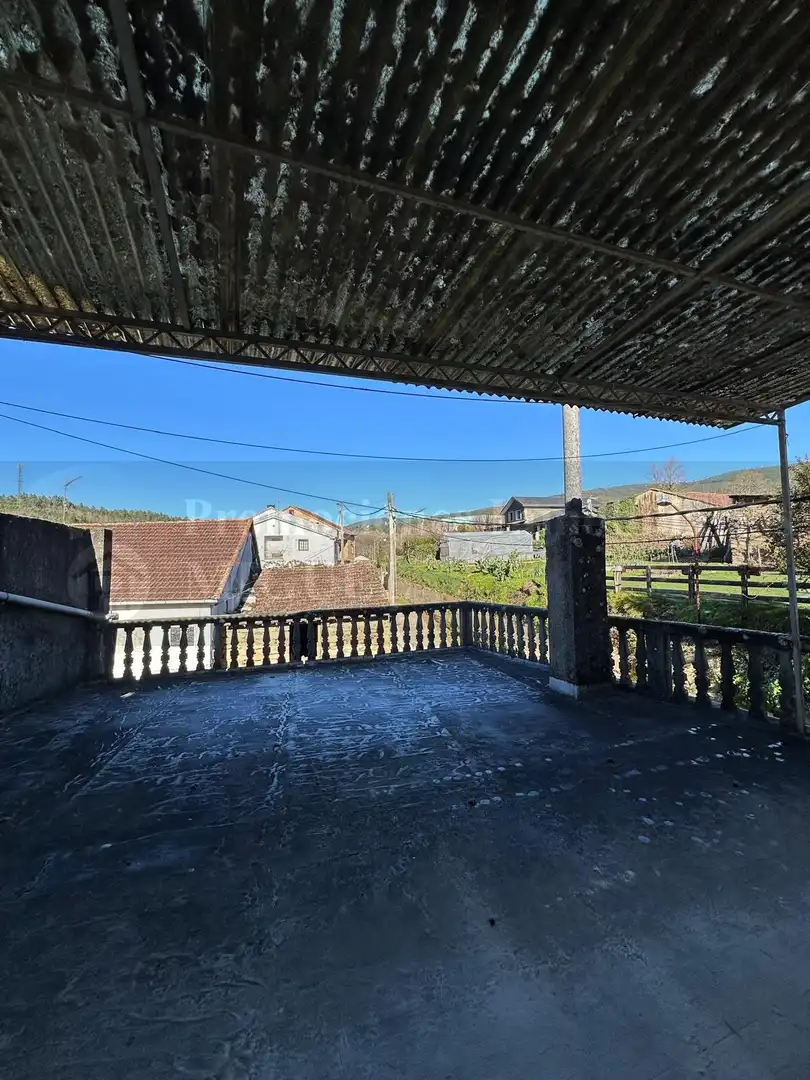 Terraza de Casa o chalet en venta en Laza