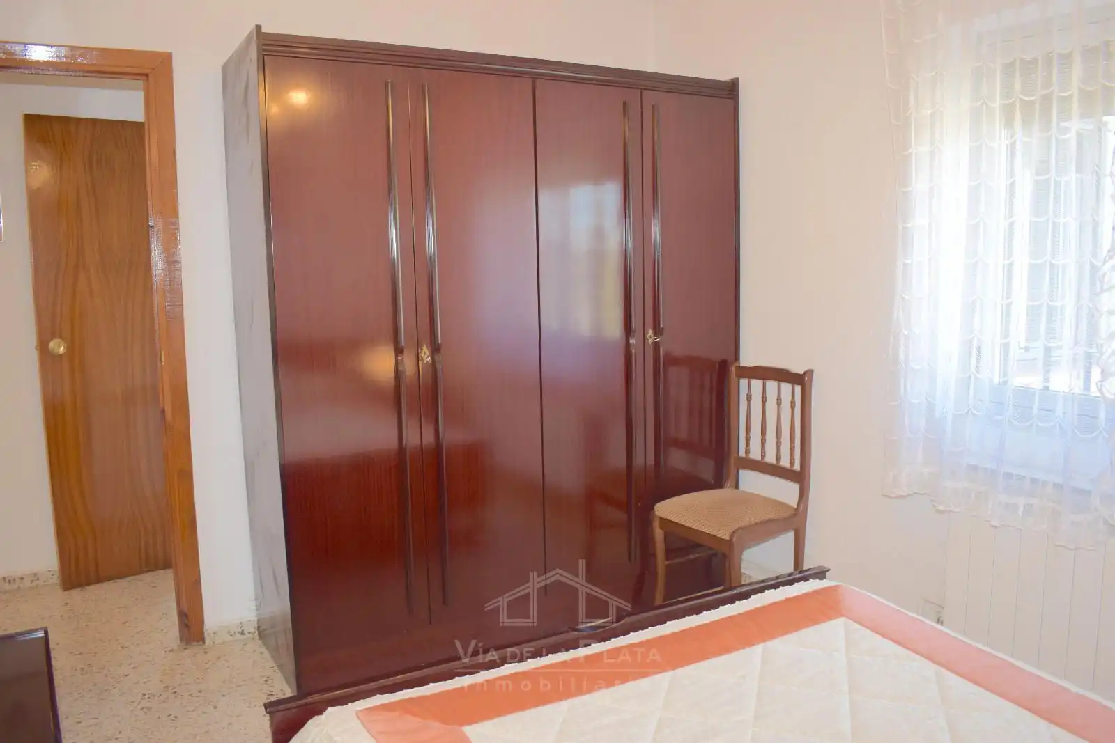 Dormitori de Casa o xalet en venda en Vallesa de la Guareña amb Calefacció, Traster i Moblat