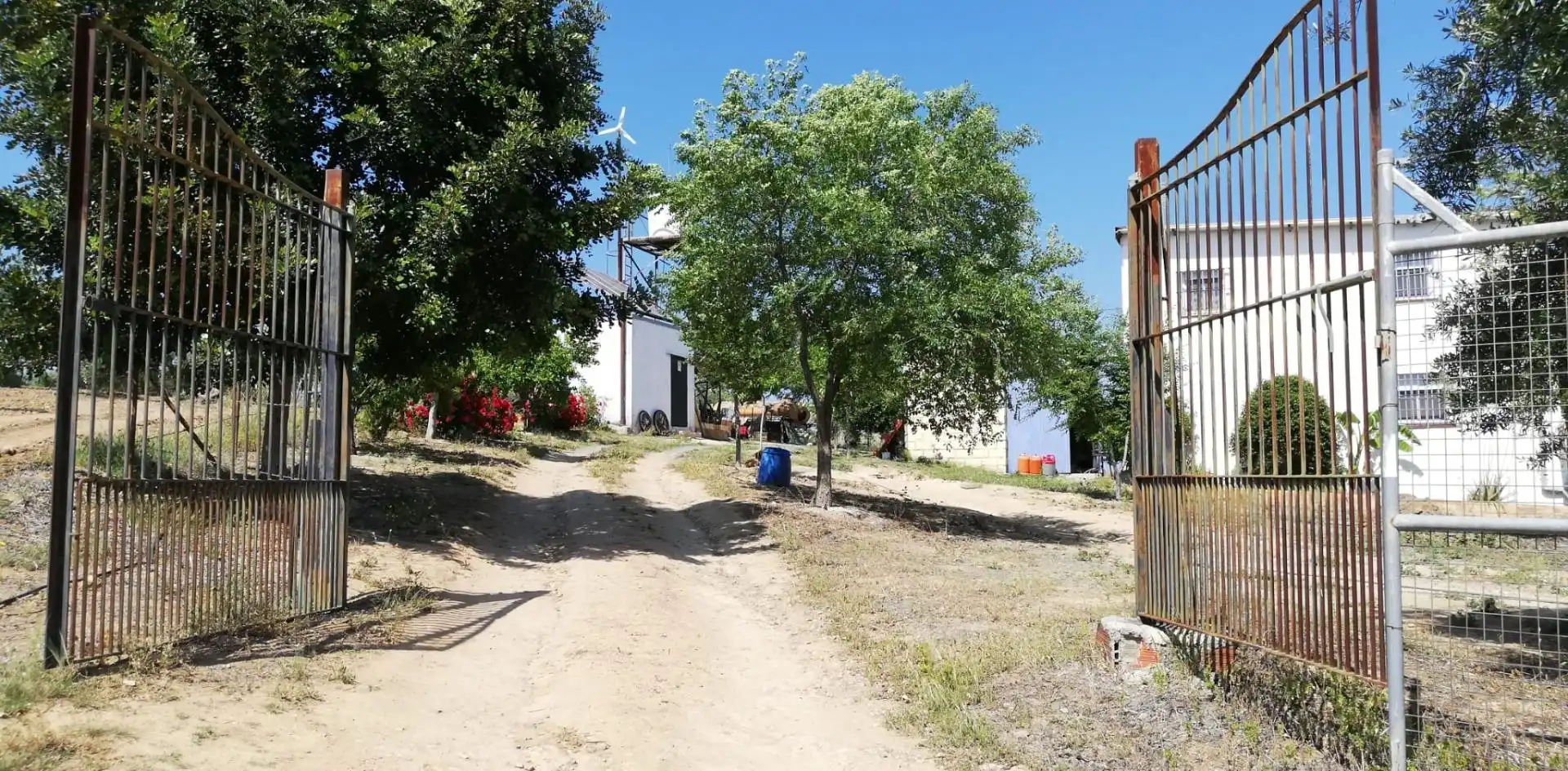 Casa o xalet en venda en Villanueva del Río y Minas amb Jardí privat, Terrassa i Traster