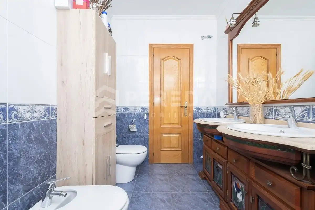 Baño de Casa o chalet en venta en Roquetas de Mar con Aire acondicionado, Jardín privado y Terraza