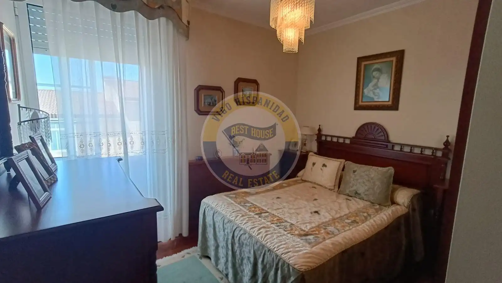 Habitación de Casa adosada en venta en Vigo  con Calefacción, Terraza y Trastero