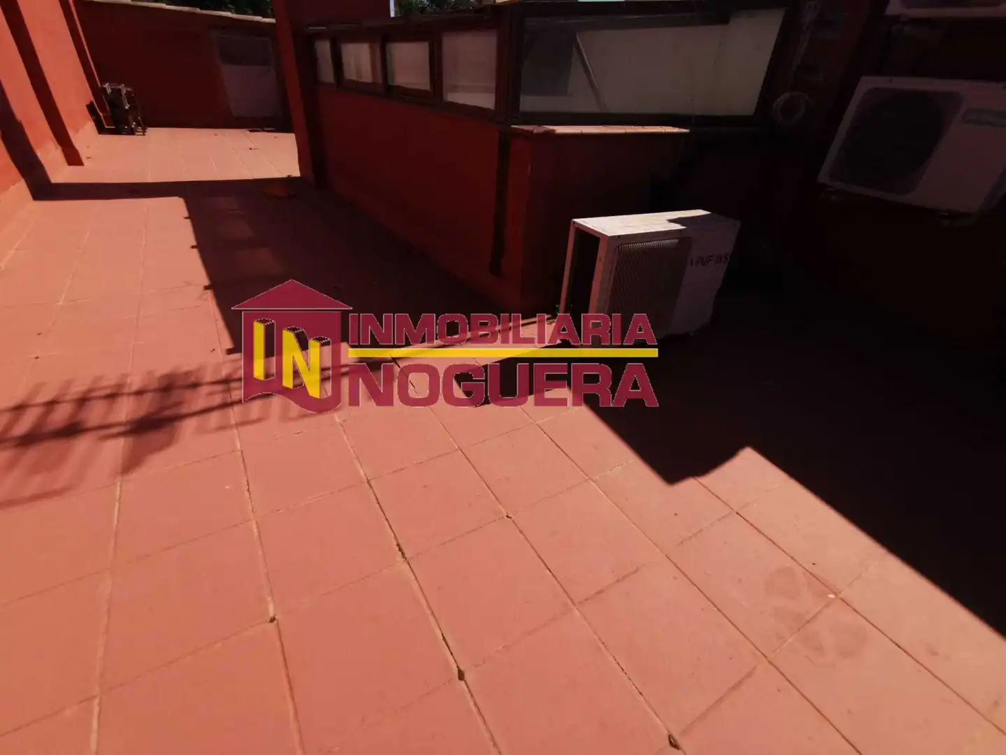 Vista exterior de Casa o xalet en venda en Écija amb Terrassa