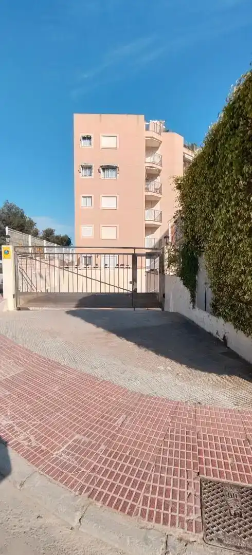 Aparcament de Garatge en venda en El Campello
