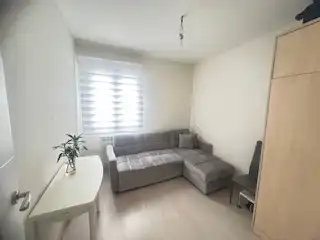 Sala d'estar de Pis en venda en León Capital  amb Calefacció, Parquet i Traster