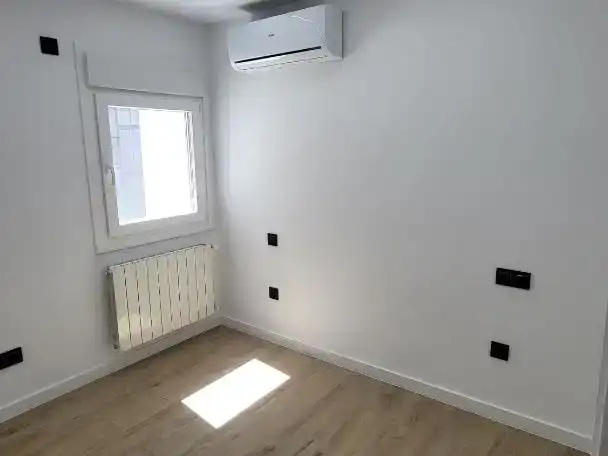 Habitación de Piso en venta en Madrid con Aire acondicionado y Amueblado