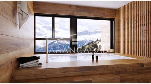 Foto 4 de Apartamento en venta en Vielha, Vielha e Mijaran