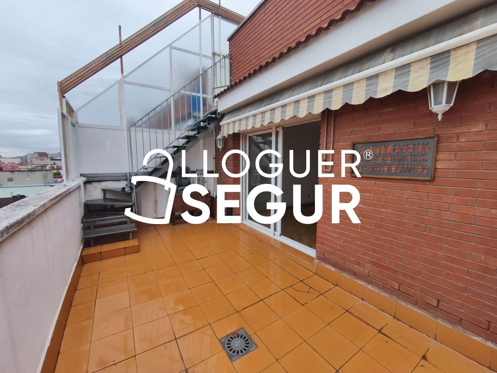 Attic to rent in Badalona  with Air Conditioner, Heating and Terrace