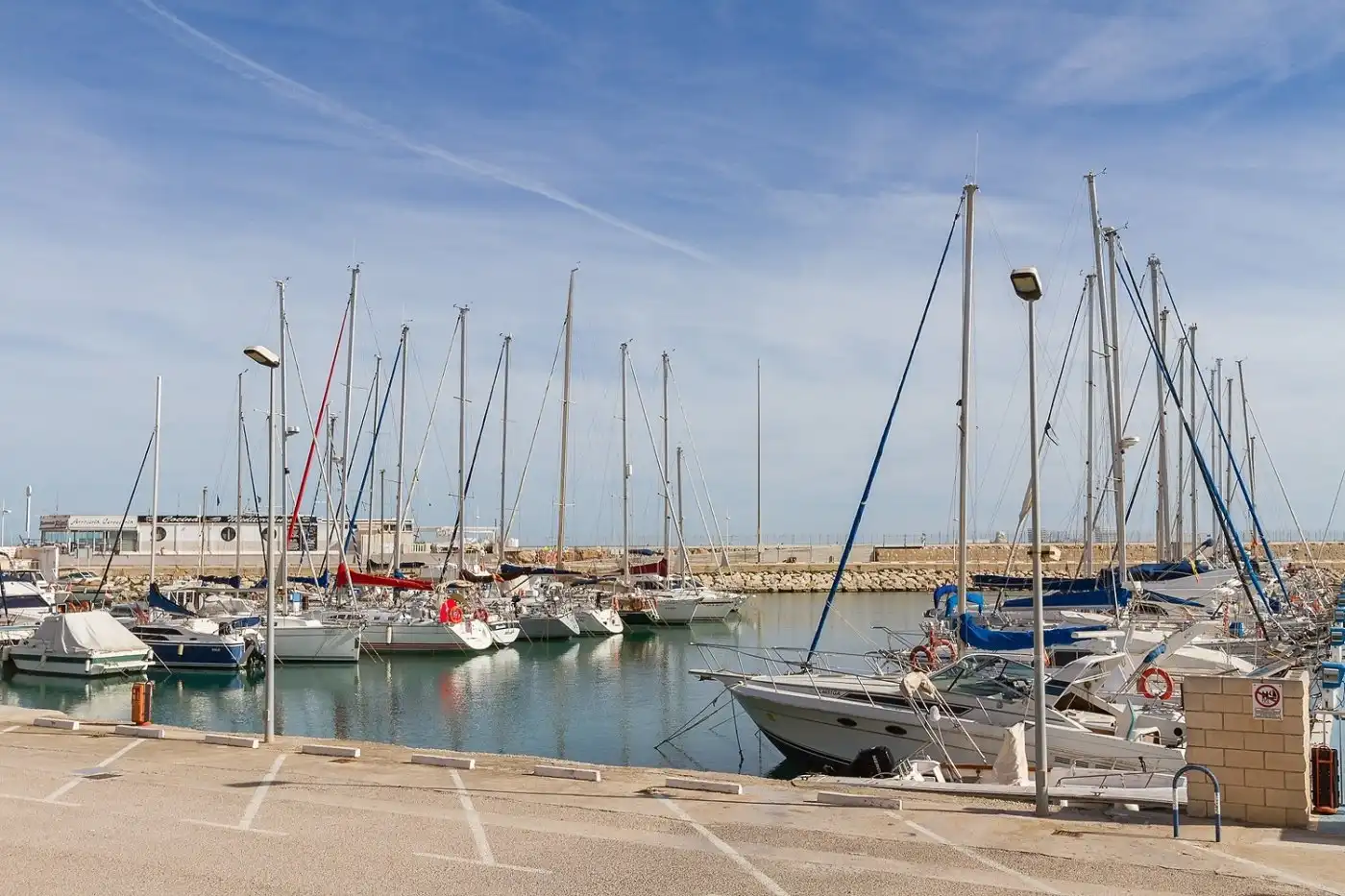 Parking de Apartamento en venta en Gandia con Jardín privado, Terraza y Balcón