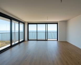 Living room of Flat for sale in Badalona  with Air Conditioner, Heating and Parquet flooring