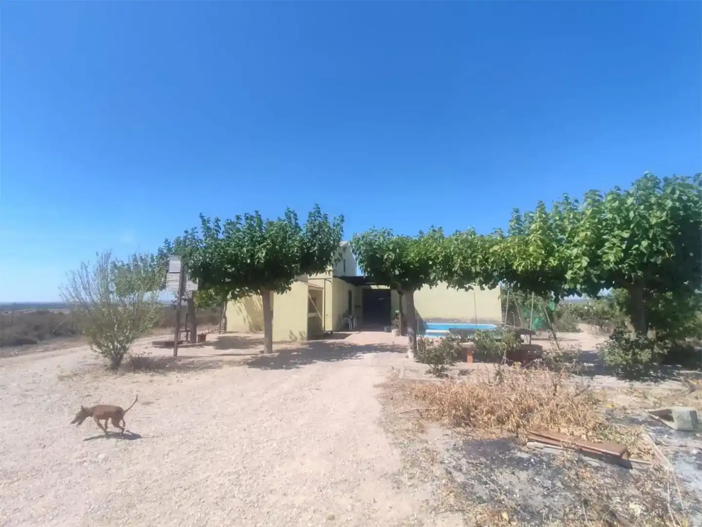 Finca rústica en venda en Valdealgorfa amb Jardí privat, Piscina i Moblat