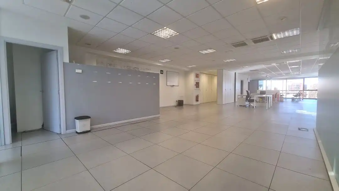 Oficina en venta en Donostia - San Sebastián  con Aire acondicionado
