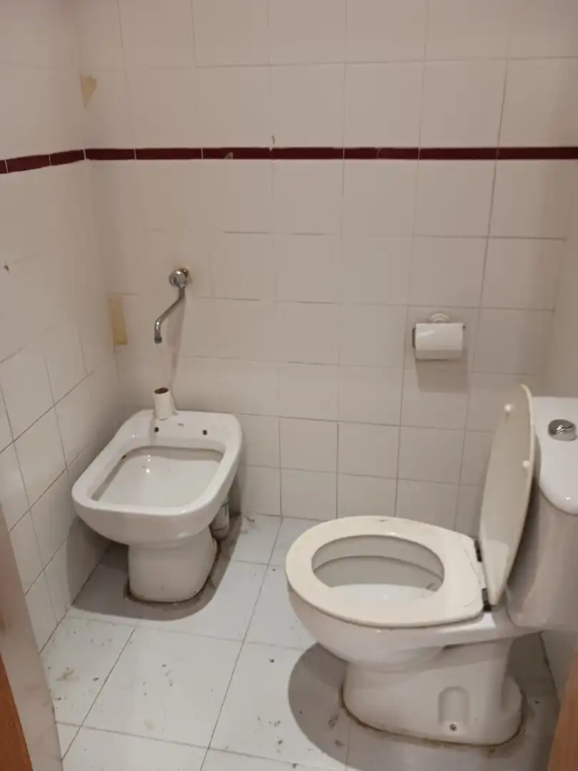 Business premises to rent in Calle de Calatrava, imagen 3