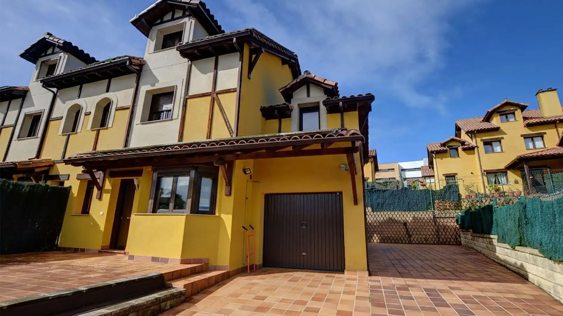 Exterior view of Houses for sale in Castrillón  with Air Conditioner, Heating and Storage room