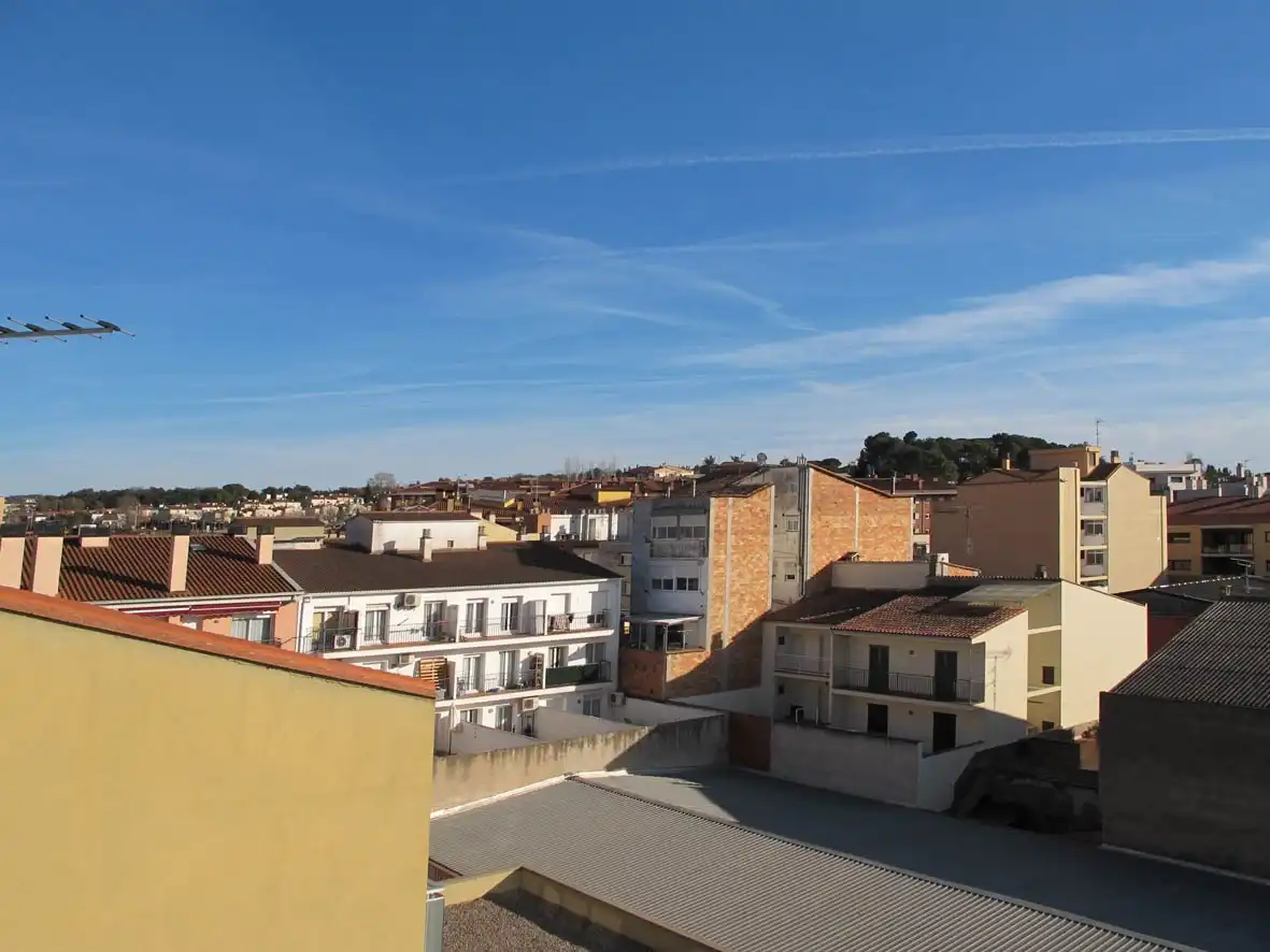 Vista exterior de Piso en venta en Girona con Calefacción
