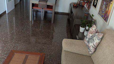 Foto 4 von Einfamilien-Reihenhaus zum Verkauf in Carrer Milton, Guinardera, Santa Coloma de Gramenet