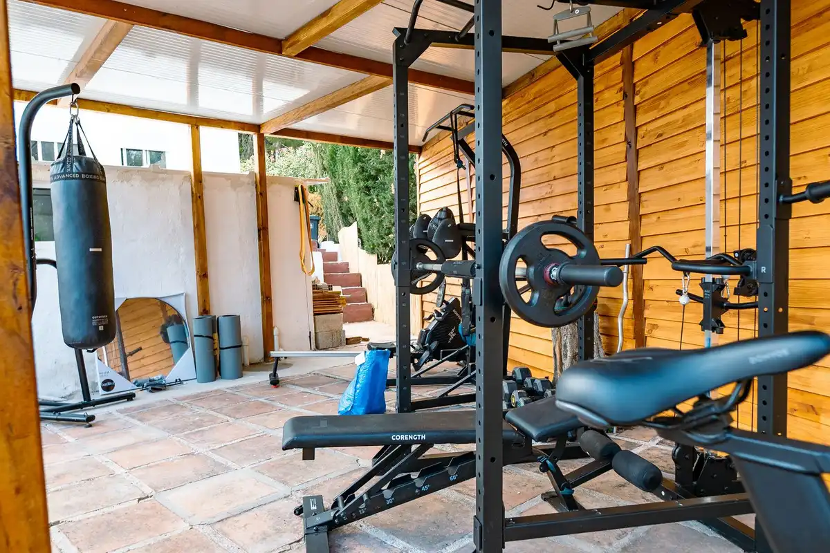 Finca rústica de lloguer a Calahonda