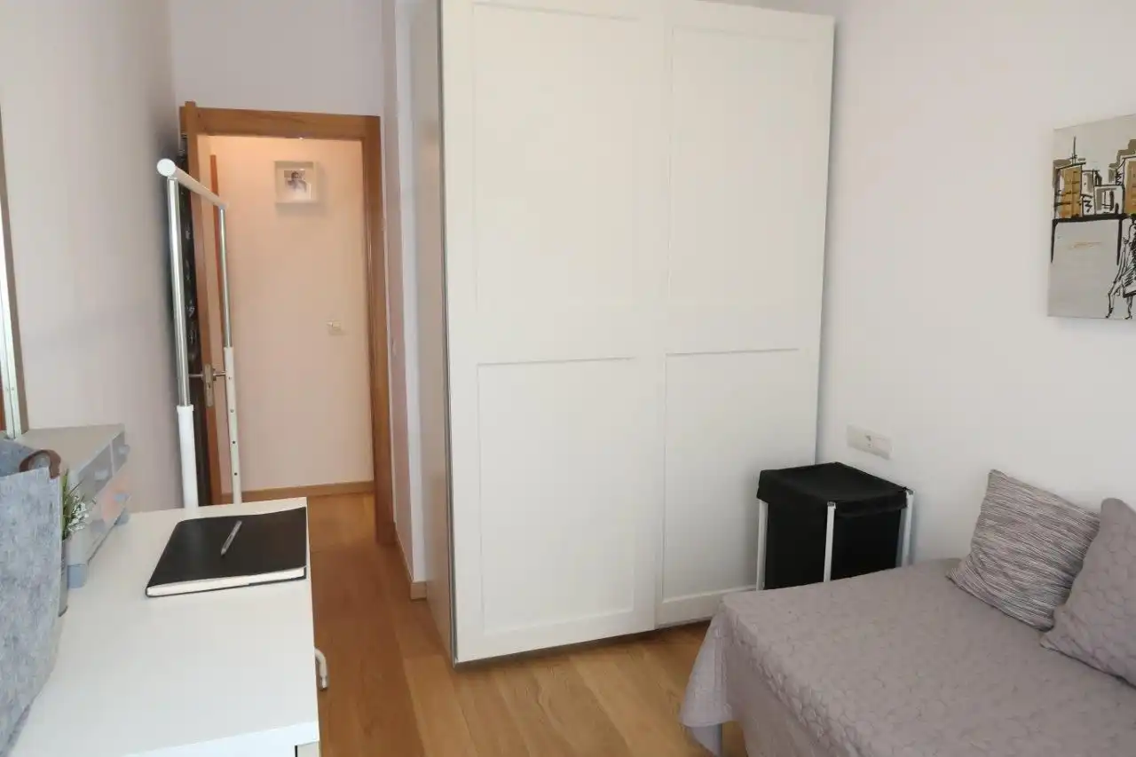 Habitación de Piso en venta en A Coruña Capital  con Calefacción, Terraza y Trastero