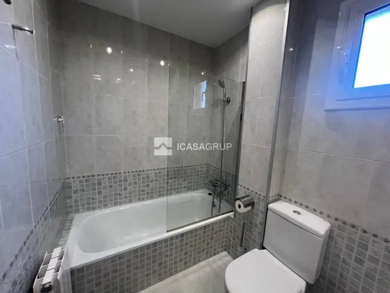Bathroom of Detached homes for rent in Sant Cugat del Vallès  with Air Conditioner, Heating and Terrace