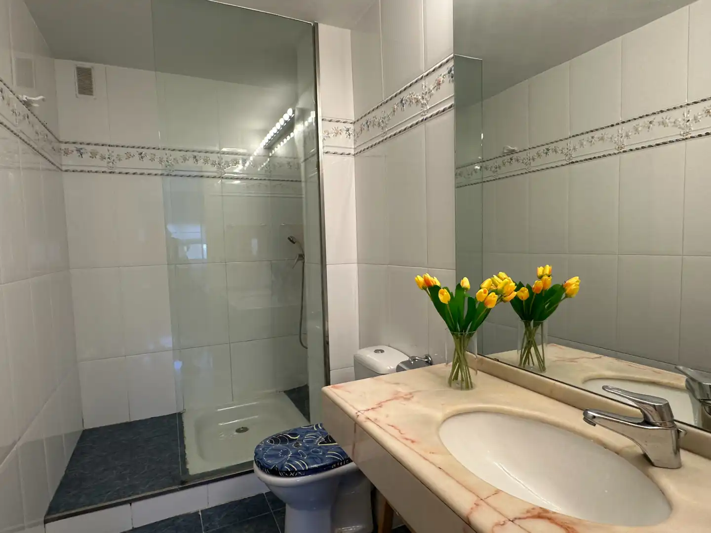 Baño de Piso en venta en Lleida con Calefacción, Parquet y Amueblado