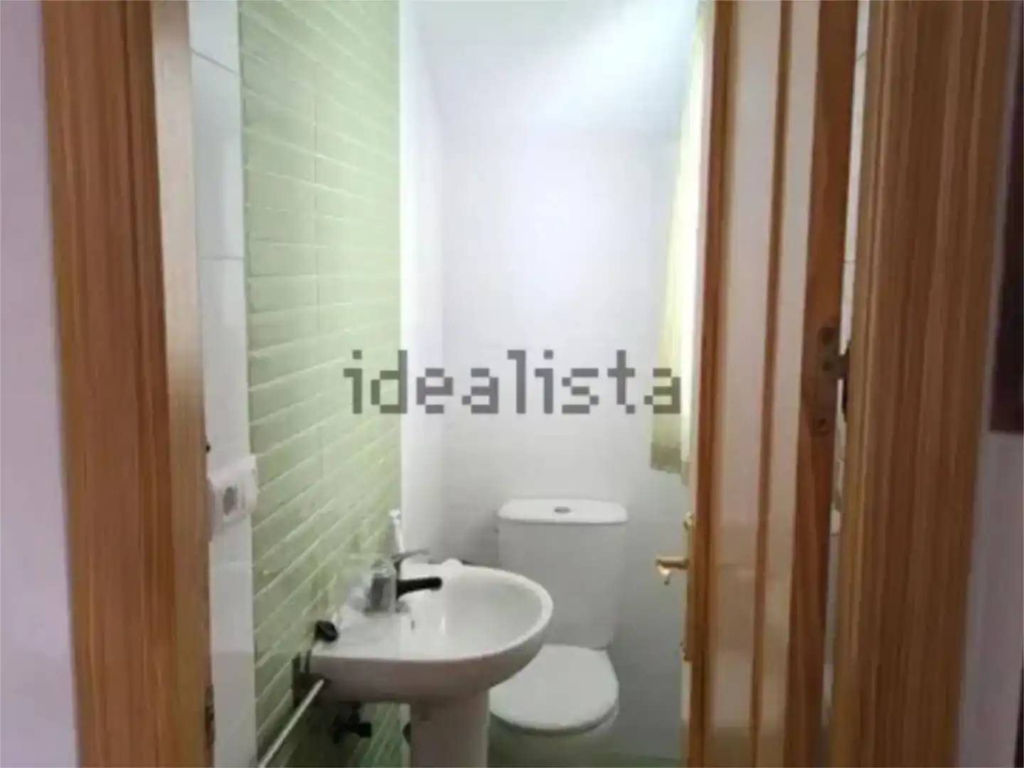 Baño de Dúplex en venta en Baena con Amueblado