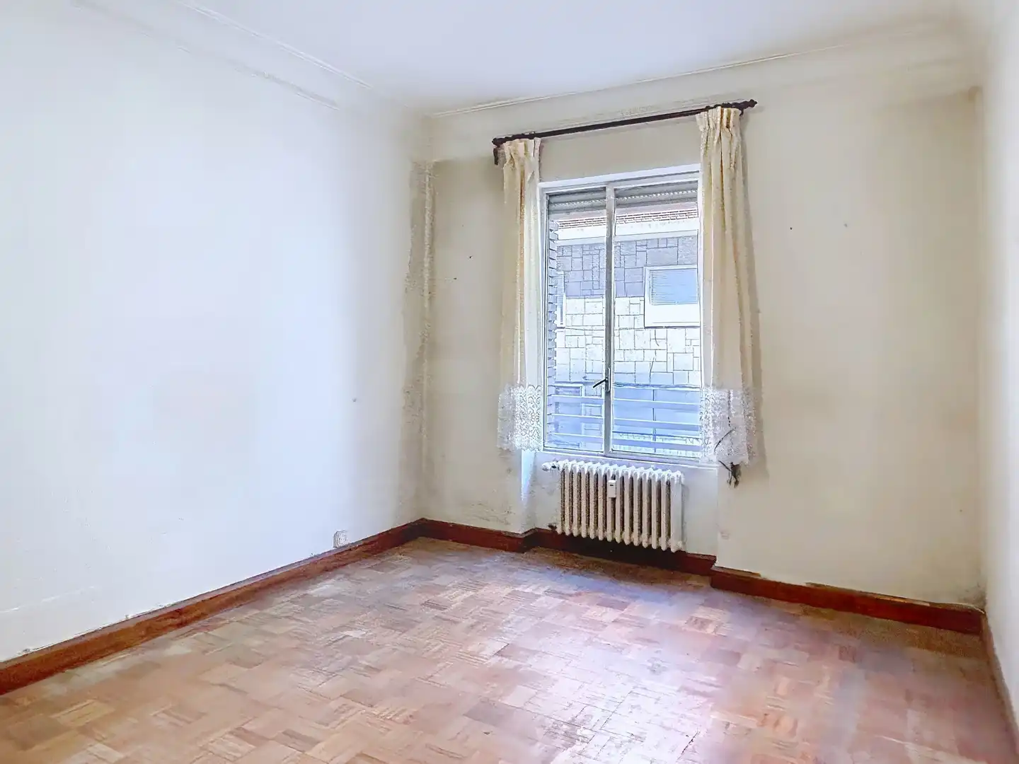 Bedroom of Flat for sale in León Capital   with Heating and Terrace