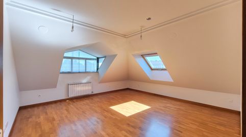 Foto 5 von Dachboden zum Verkauf in Avenida Muiño Vello, O Milladoiro, Ames