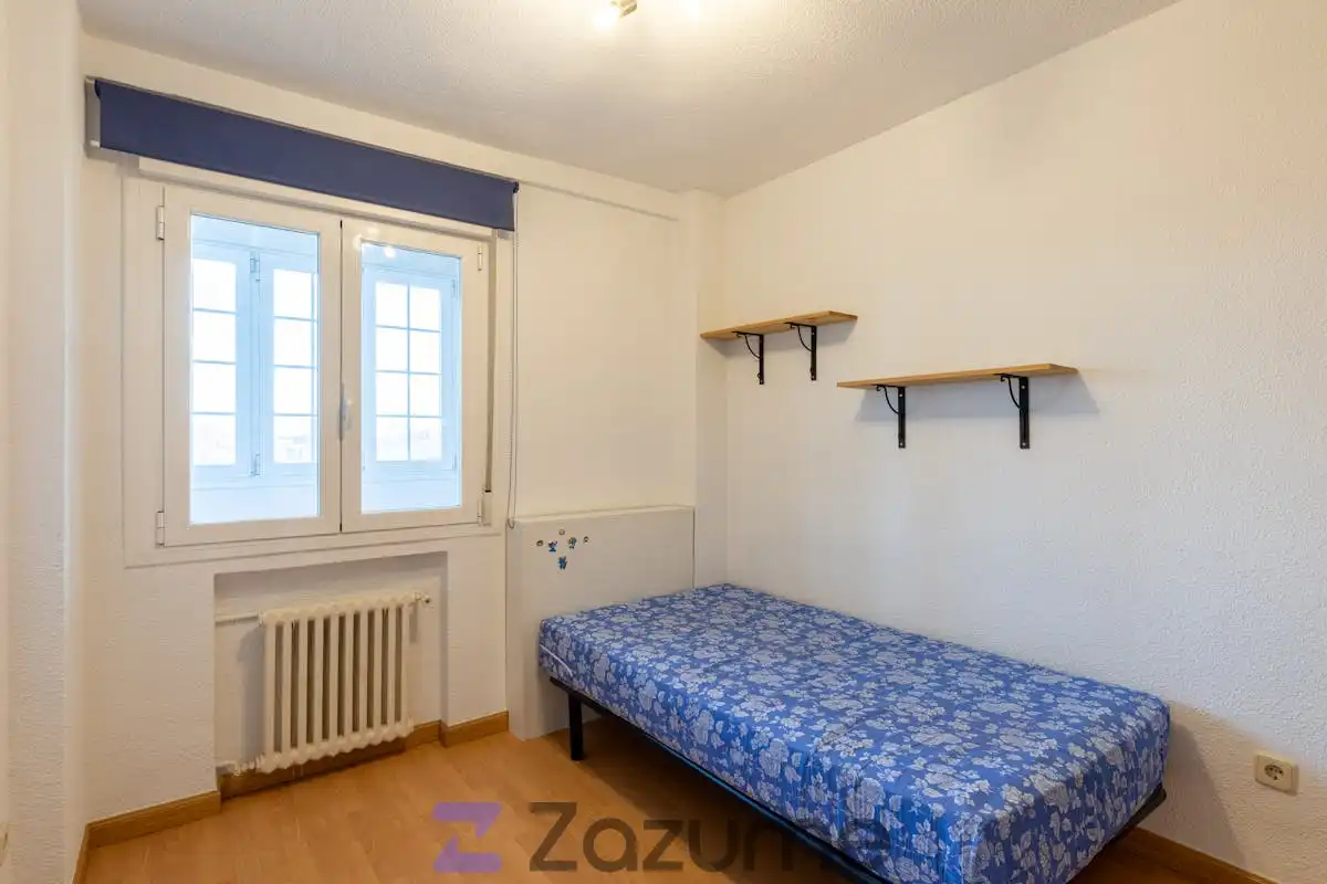Wohnung zur Miete in Av. del Dr. García Tapia, Marroquina