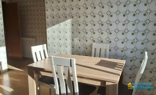 Comedor de Piso de alquiler en Astorga con Calefacción, Terraza y Amueblado