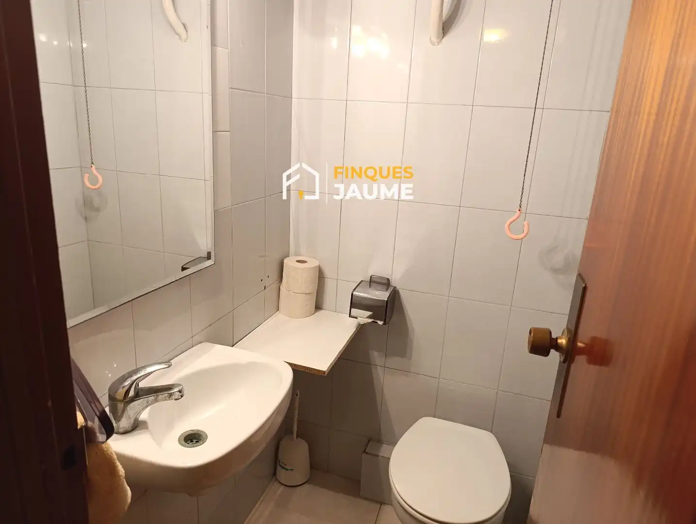 Baño de Piso en venta en Lleida con Calefacción, Terraza y Trastero
