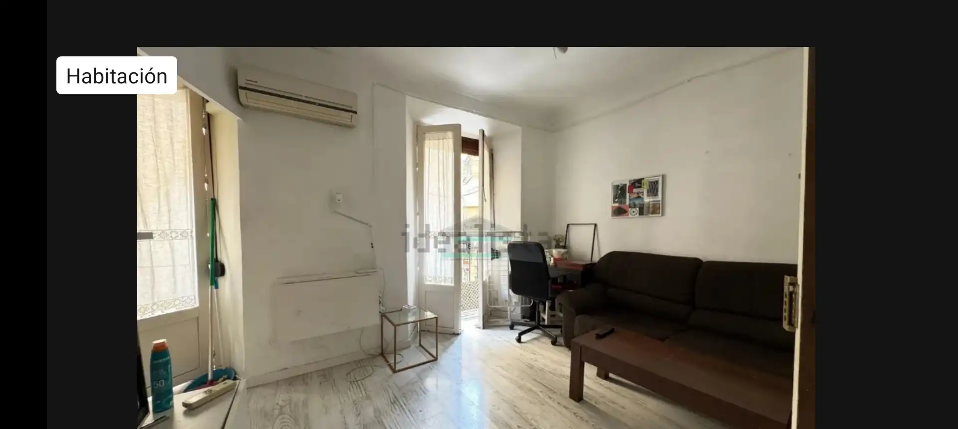 Bedroom of Flat for sale in  Granada Capital  with Air Conditioner and Balcony