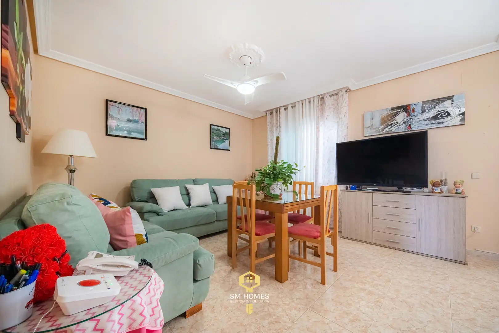 Sala de estar de Casa o chalet en venta en Meco con Calefacción, Terraza y Trastero