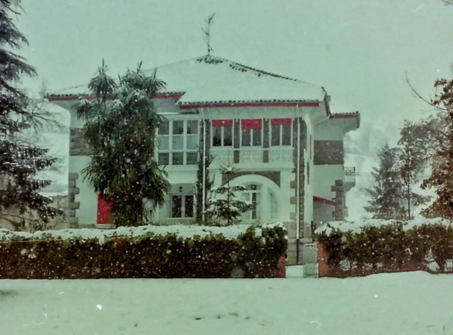 Exterior view of Houses for sale in Santa María de Cayón